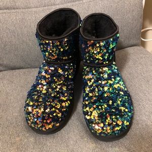 Ugg Mini Stellar Sequined Booties Size 10